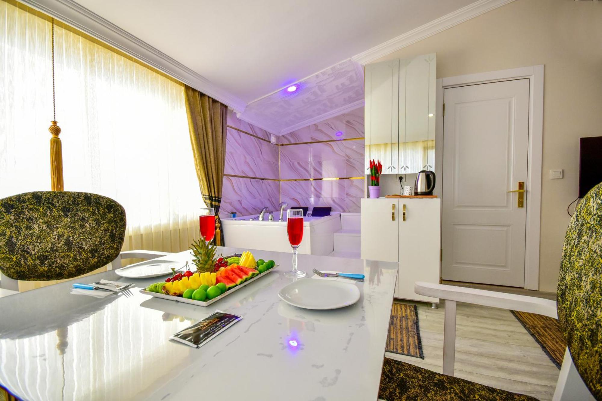Loca Suit Life Airport Hotel Istanbul Exterior foto